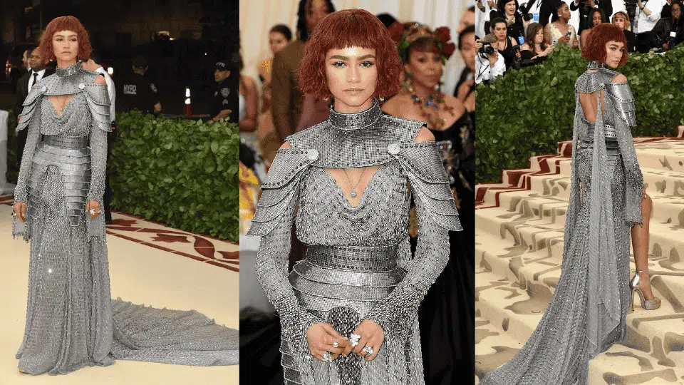 zendaya in silver chainmail armor gown by atelier versace at the 2018 met gala heavenly bodies fashion and the catholic imagination theme