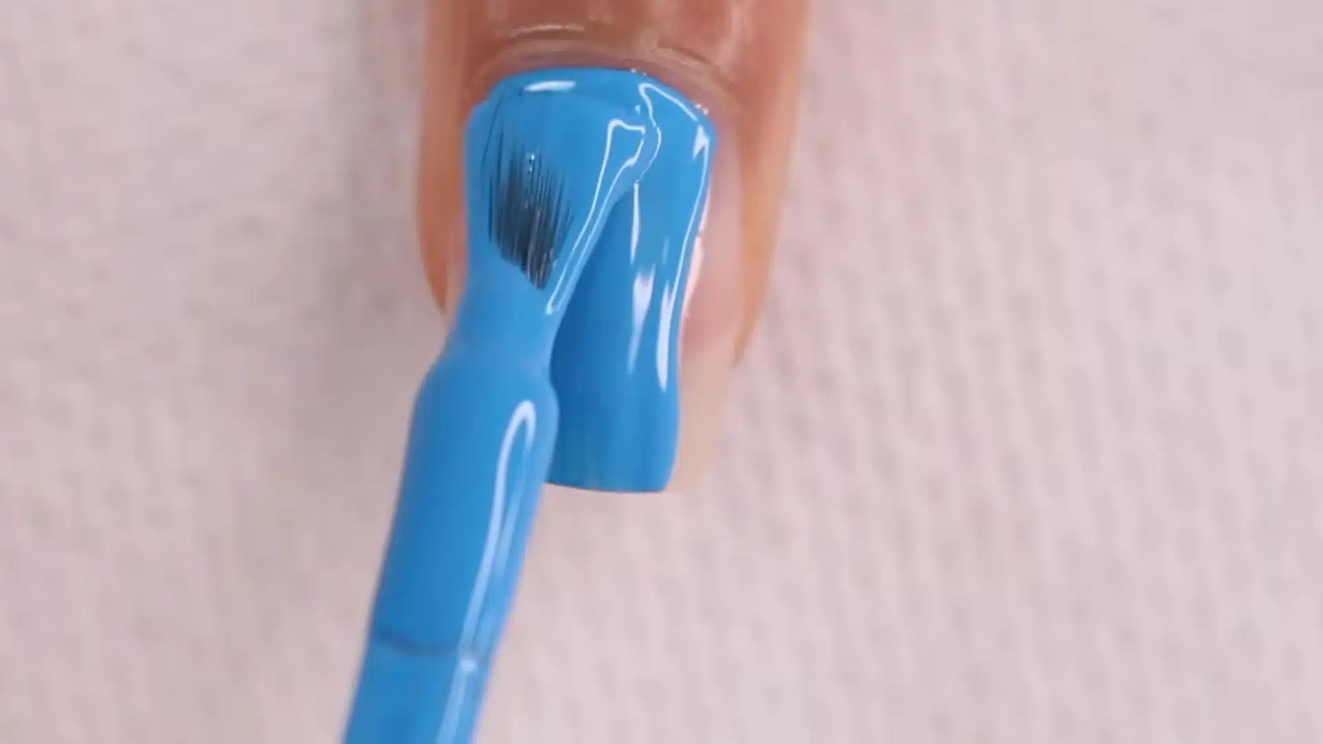 apply first gel colour coat