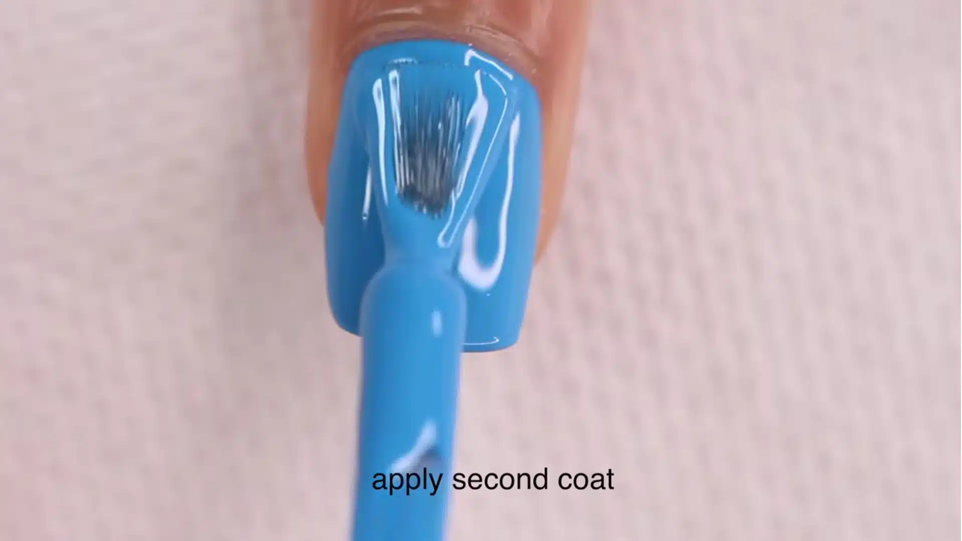 apply second layer colour coat