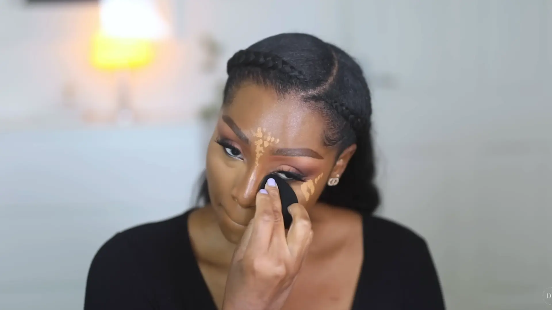 setting under-eye and face powder step in soft glam makeup looks to control shine and prevent creasing