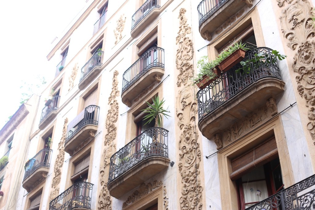 barcelona // where to stay + what to do